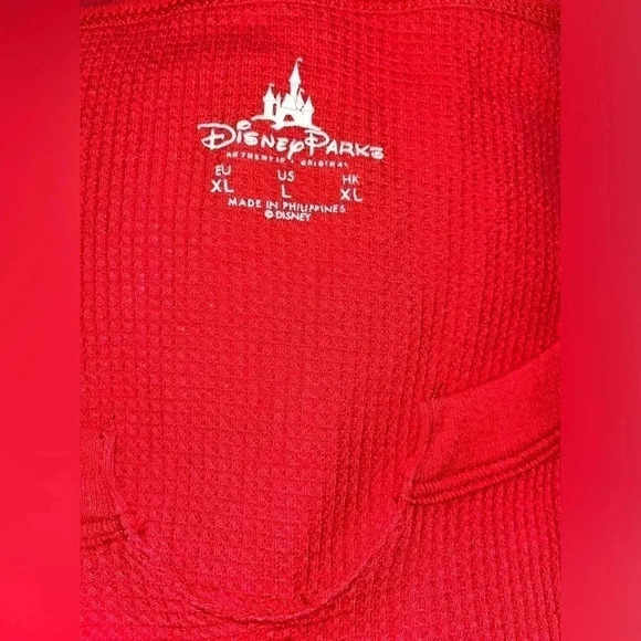 Disney Parks Mickey Mouse Thermal Sweater Womens Large Red Crochet Sleeves - Picture 4 of 4